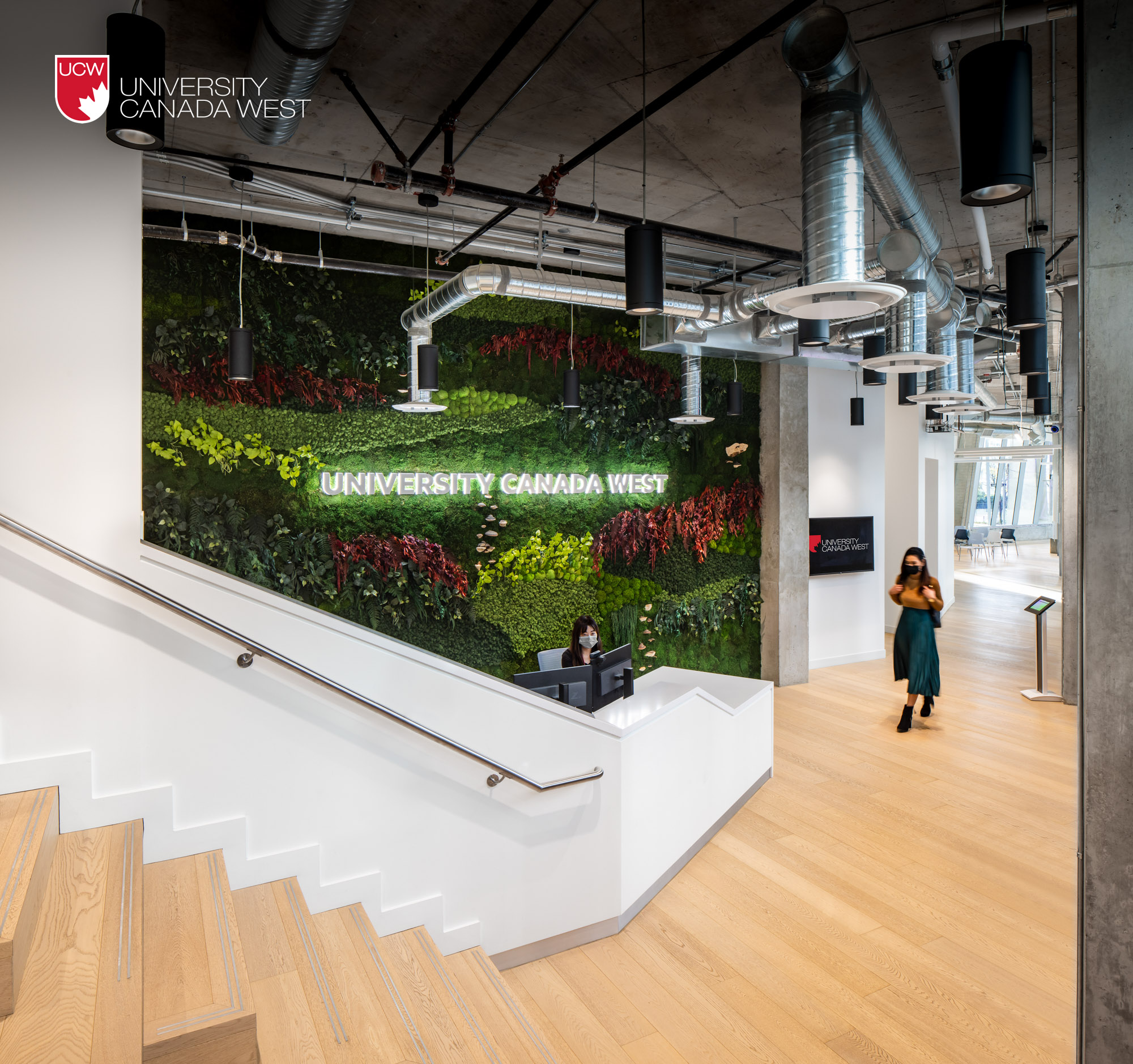 University Canada West (UCW)の画像1
